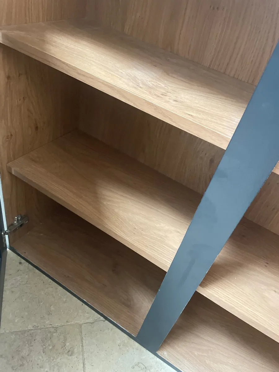 Two identical wall cabinets - Image 2