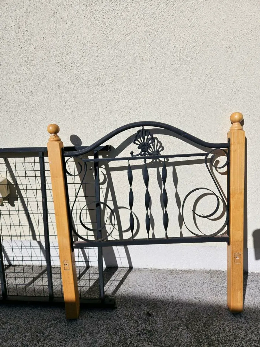 Bed frame - Image 2
