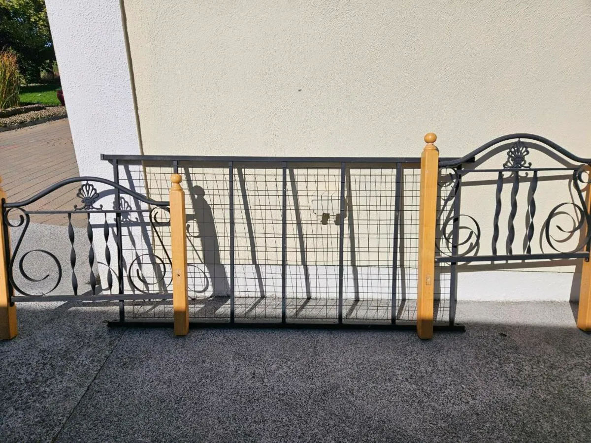 Bed frame - Image 3