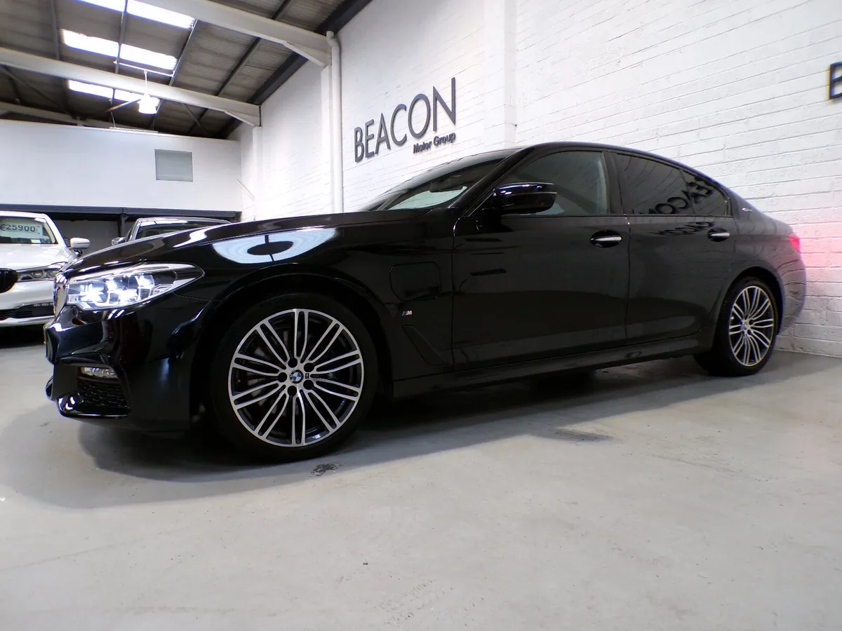 ONLY 31,000 MILES*BMW 530E M-SPORT*AMAZING ON FUEL - Image 4