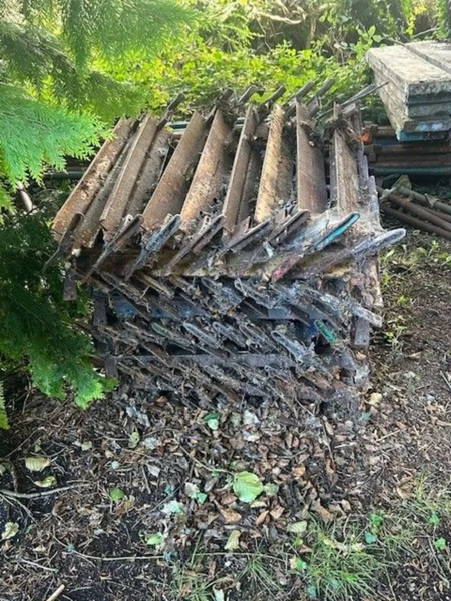 scaffolding - Image 3
