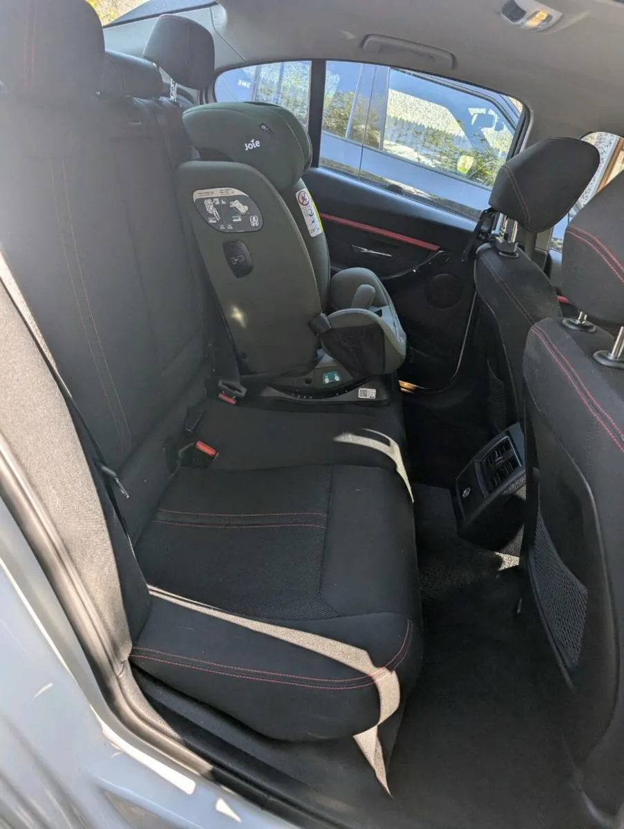 Bmw 330e - Image 3
