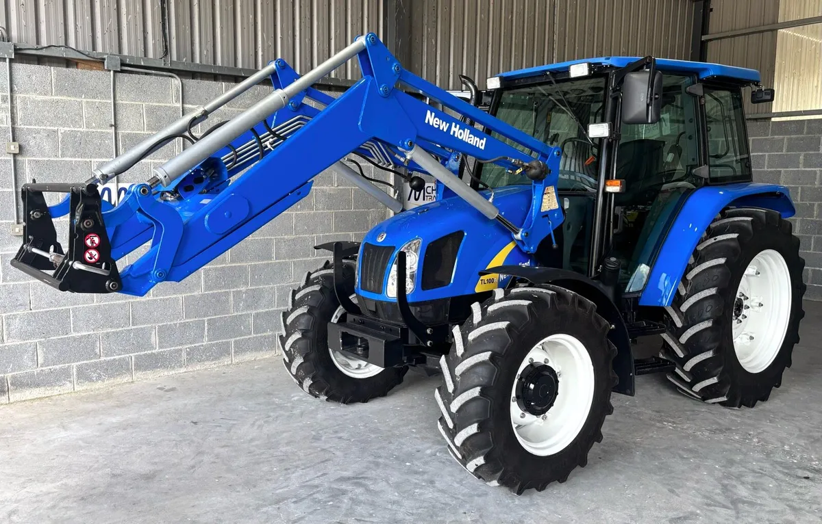 NEW HOLLAND TL100A c/w Loader, Full Spec - Image 2