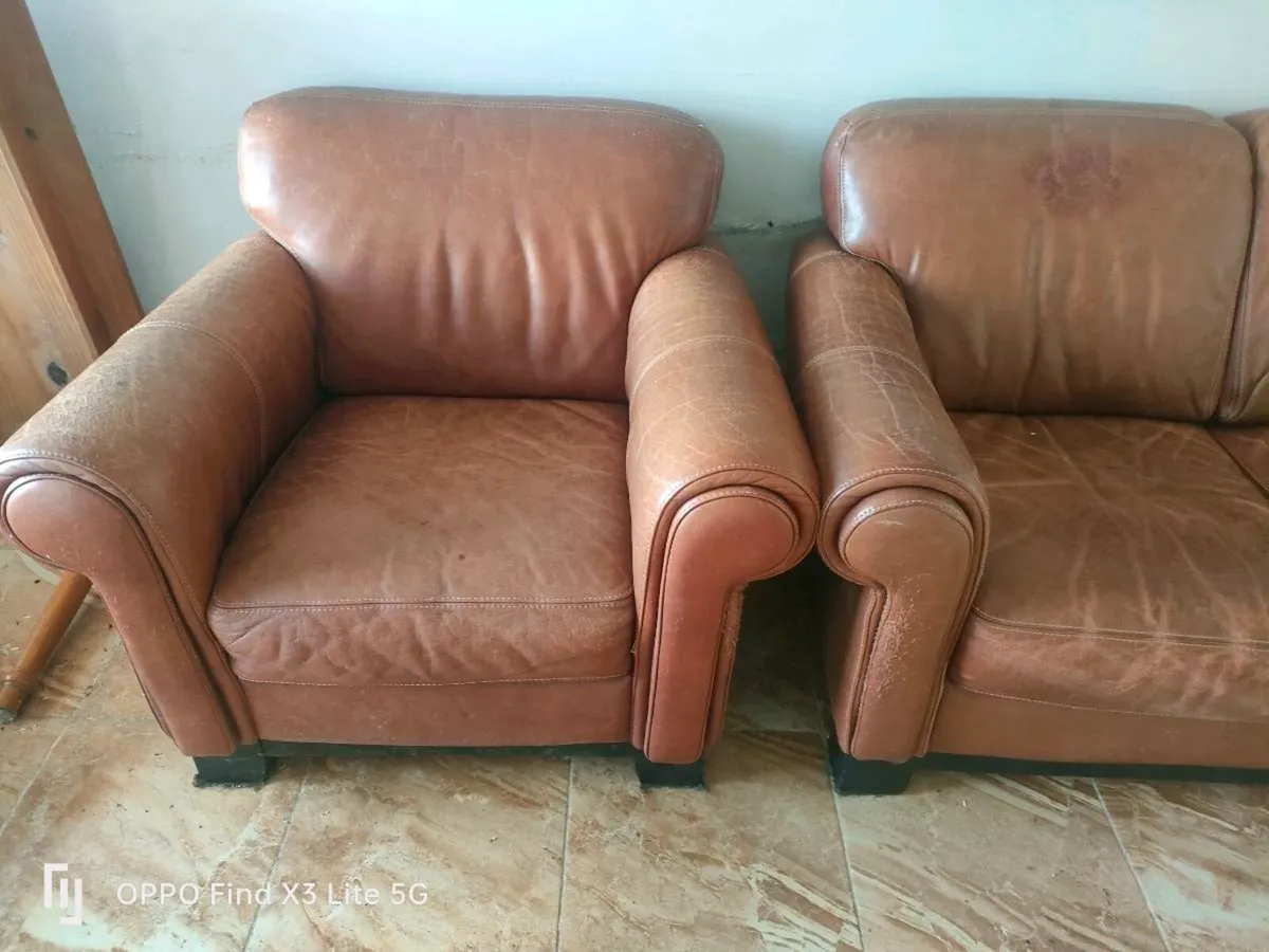 Sofa - Image 3