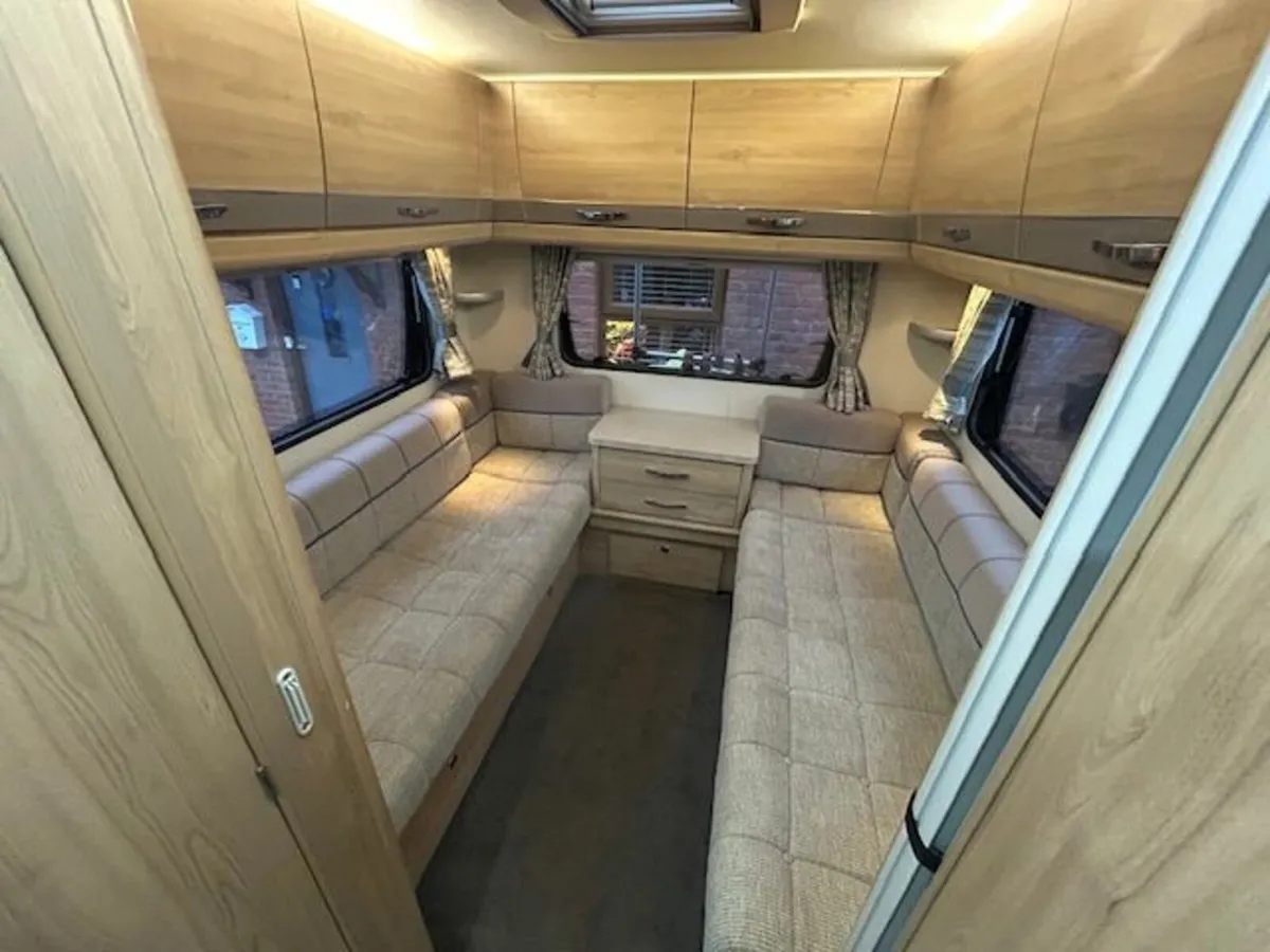 Elddis Autoquest 180 - 2016- 6 Berth - Rear Lounge - Image 4