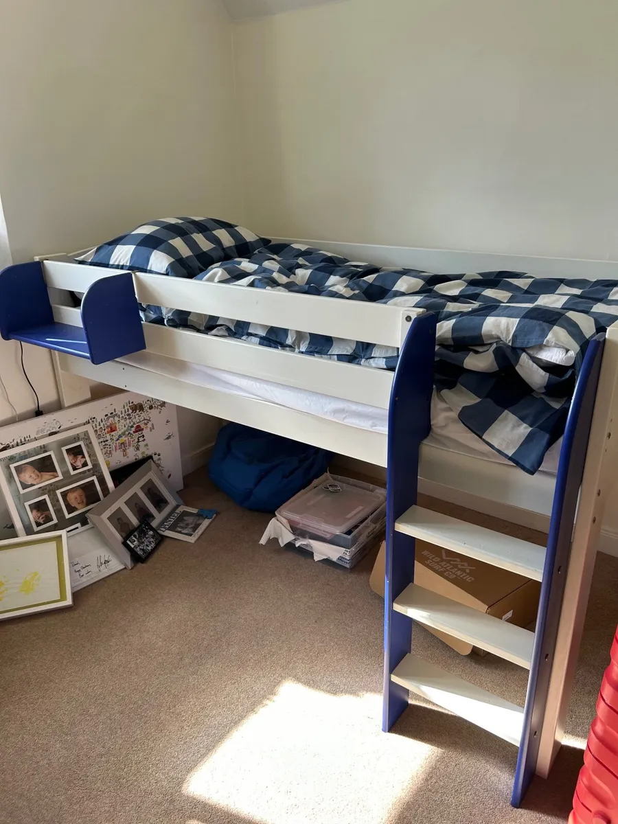 Children’s bunk bed - Image 1