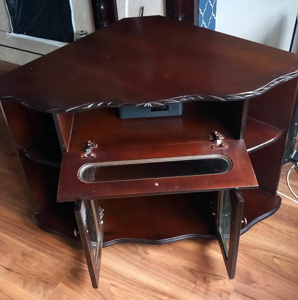 TV Corner Unit - Image 2