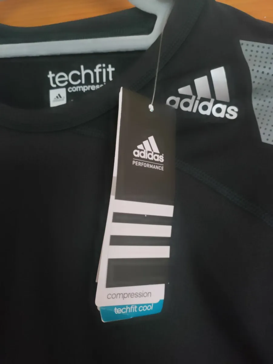 Adidas Techfit compression 2XL New - Image 2
