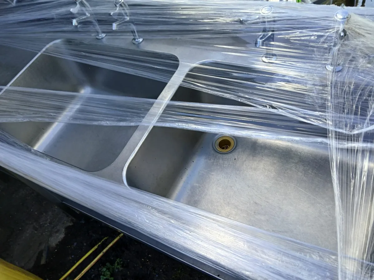 Stainless steel cabbinet double sink unit complete - Image 3