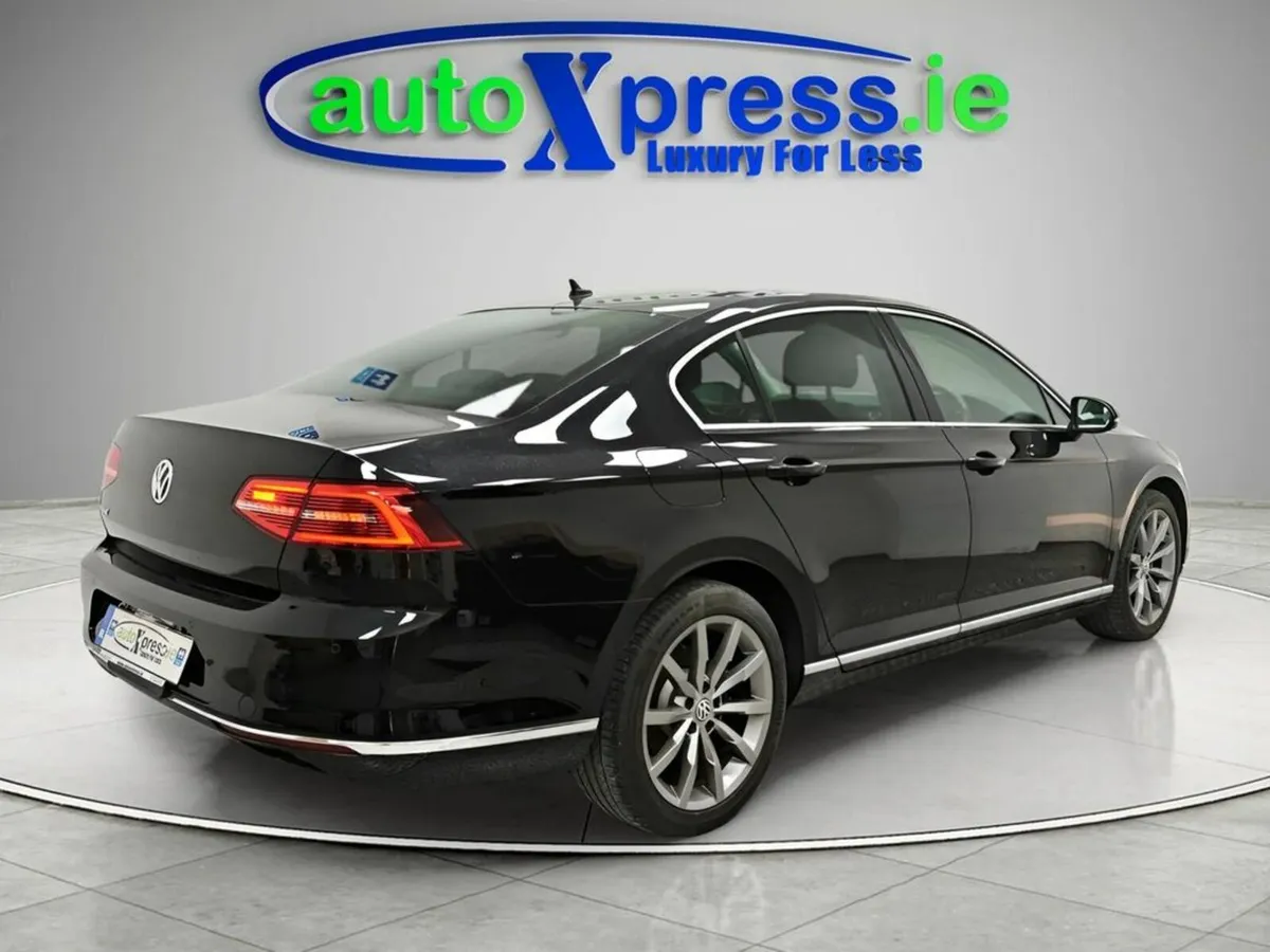 Volkswagen Passat 2.0 TDI HIGH LINE Automatic, Rev - Image 3