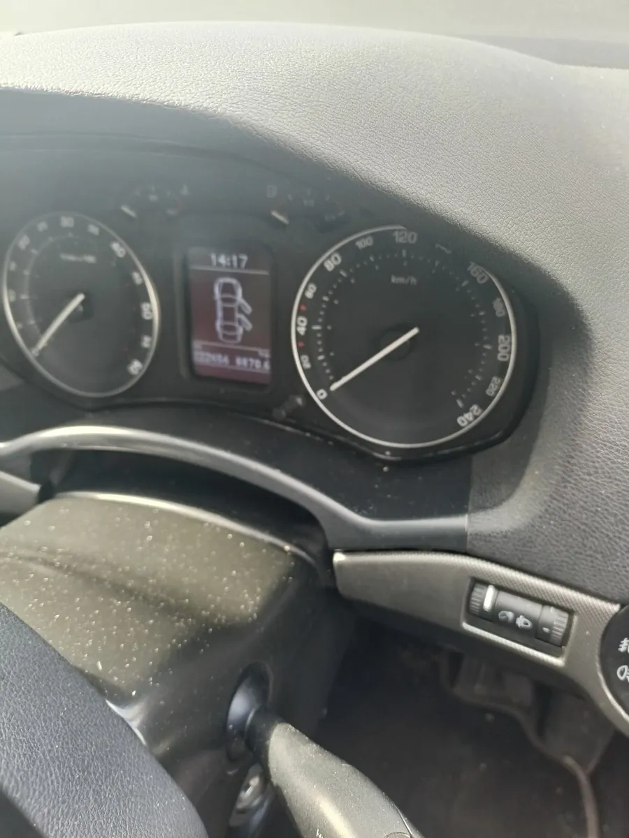 Skoda Octavia 2008 - Image 1