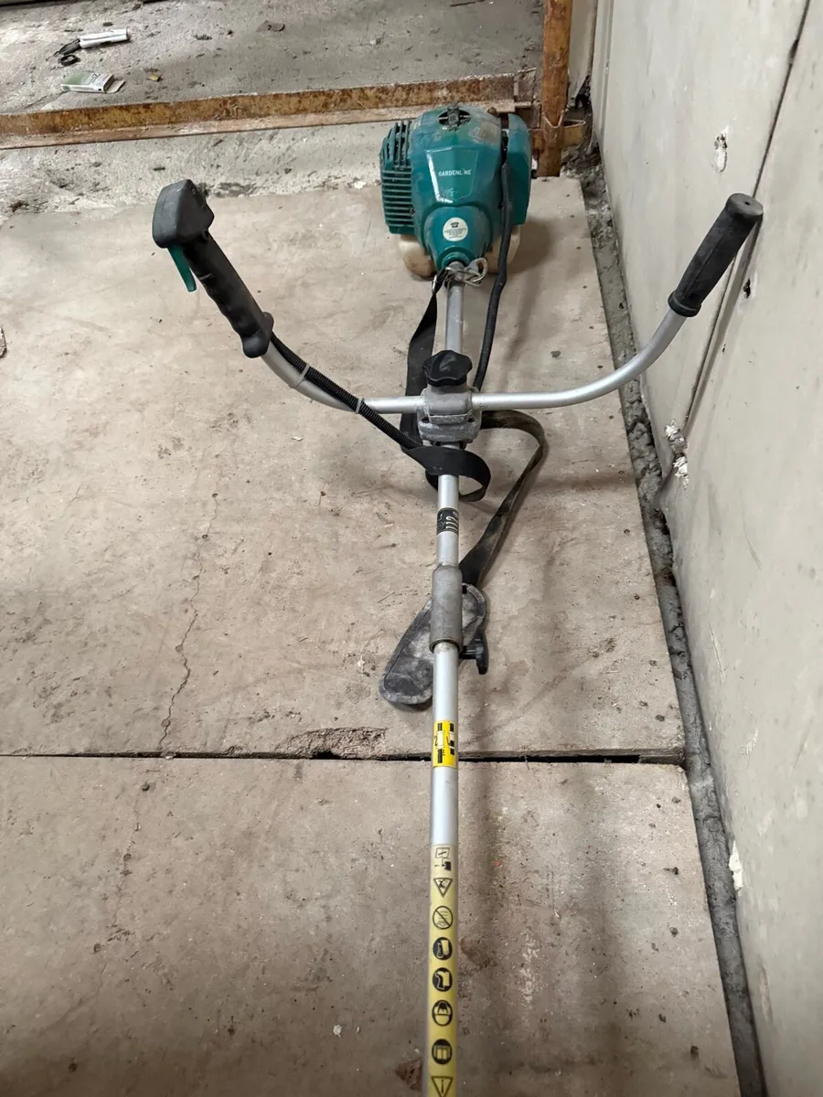 Garden line strimmer - Image 2