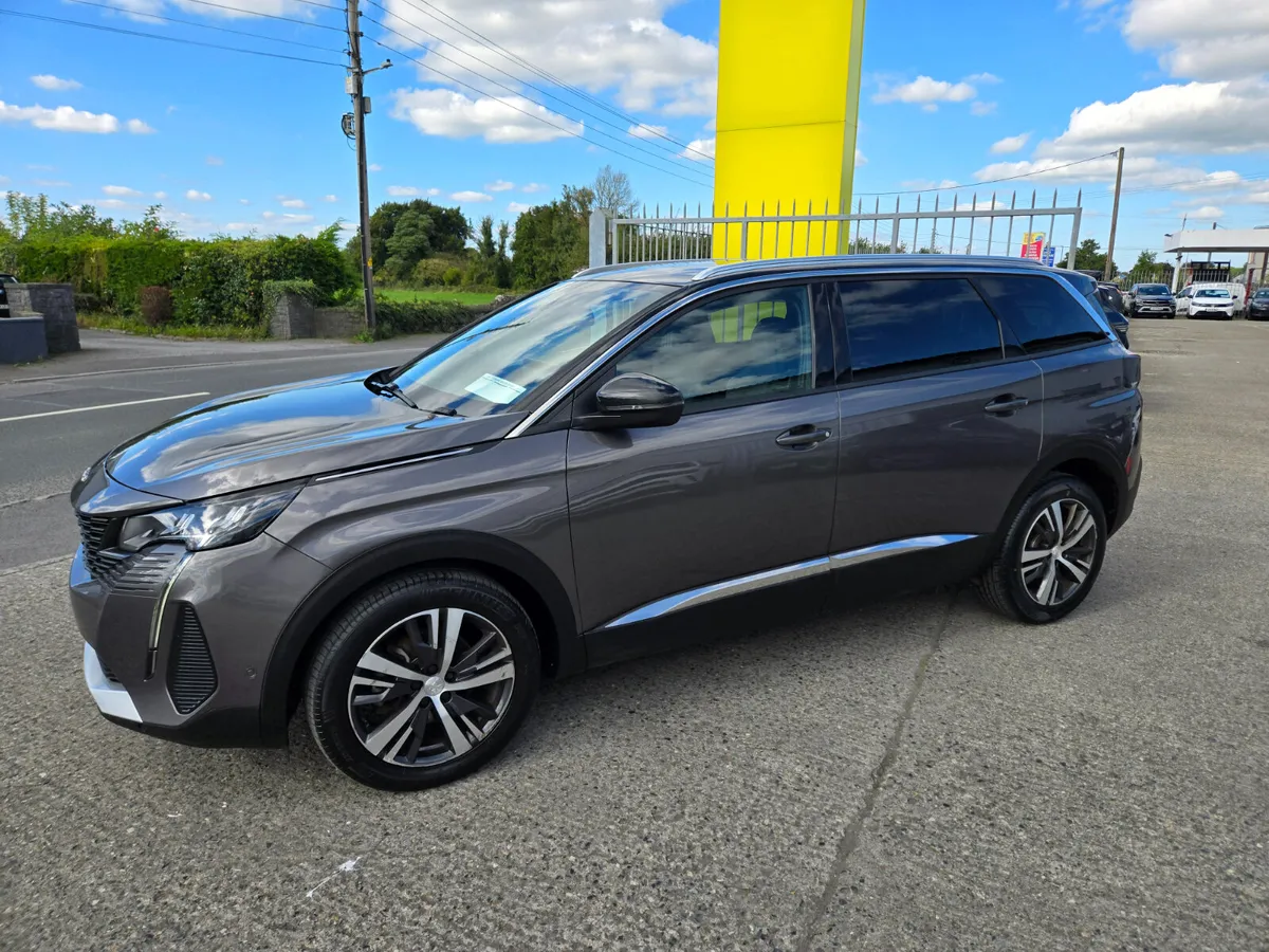 Peugeot 5008 ALLURE 1.5 BLUE HDI AUTO 7 SEAT - Image 3