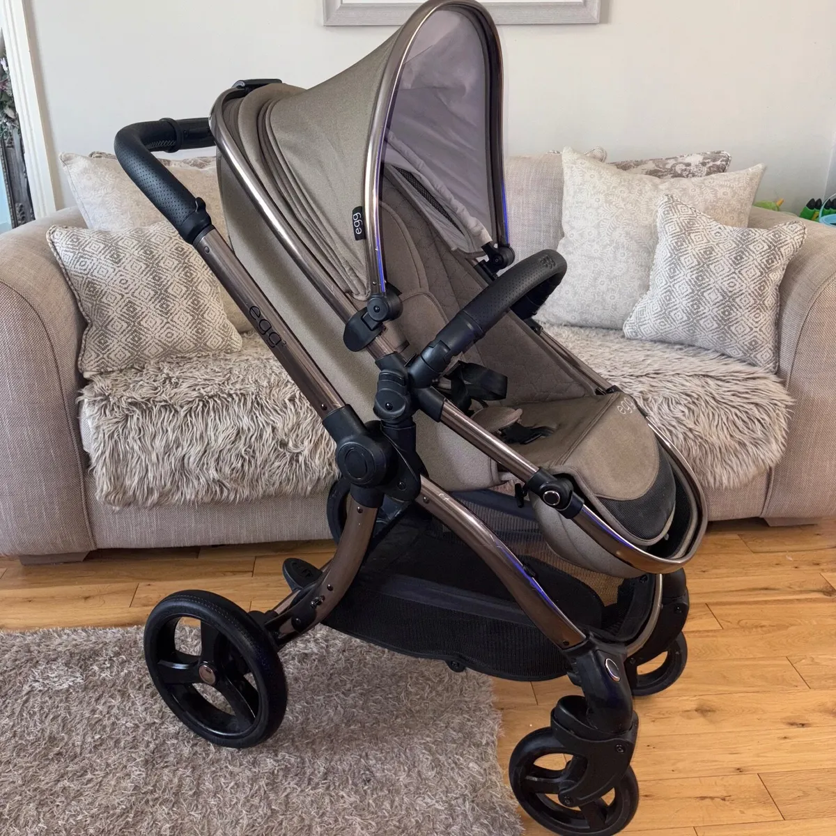 Egg Pram Bundle - Image 2
