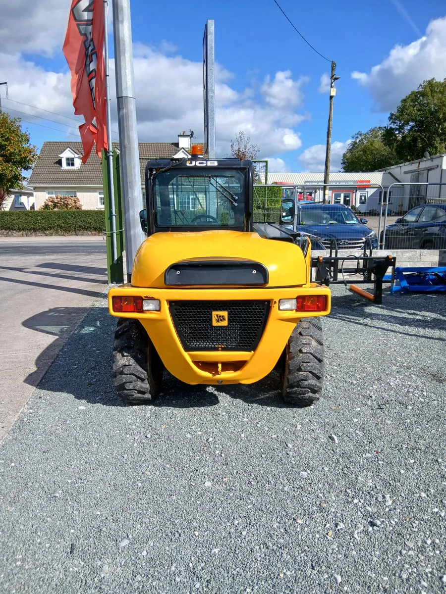 JCB 520-40 - Image 2