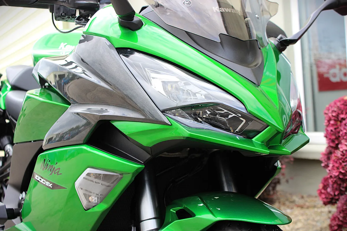 Kawasaki 1000 SX Performance Tourer - Image 4