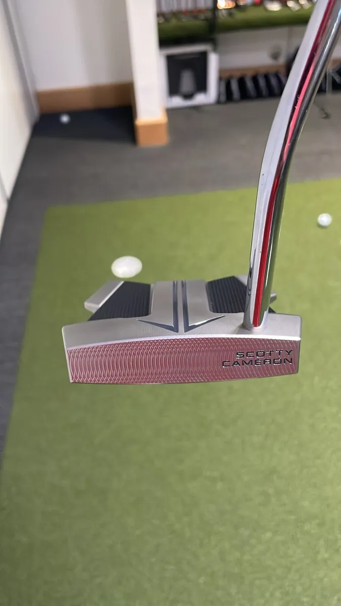 Scotty Cameron Phantom 11 38 inch - Image 2