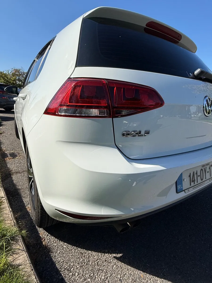 Car - Image 3