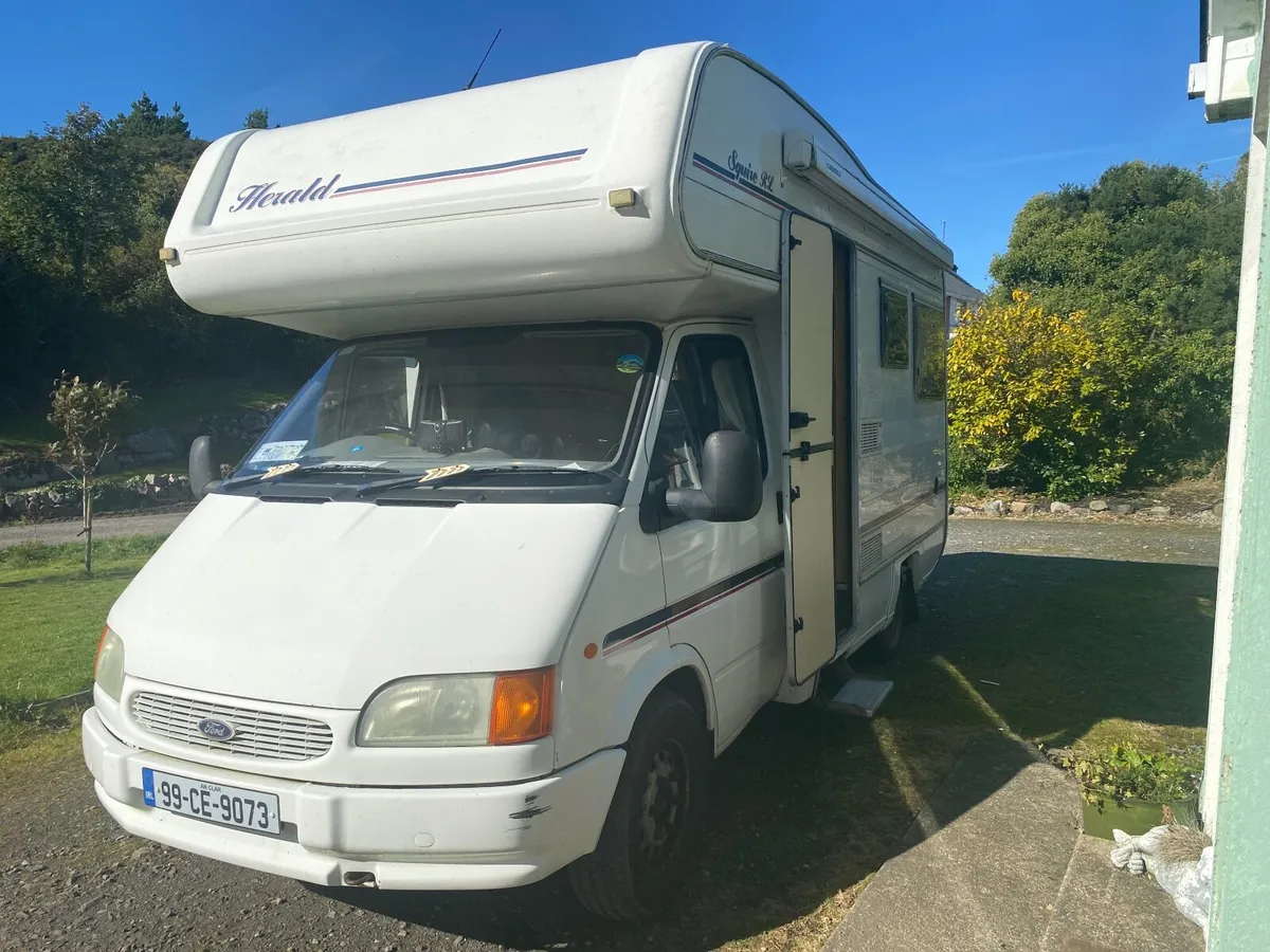 Campervan - Image 4