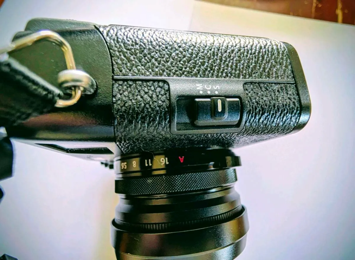 Fuji X100F Camera - Image 3