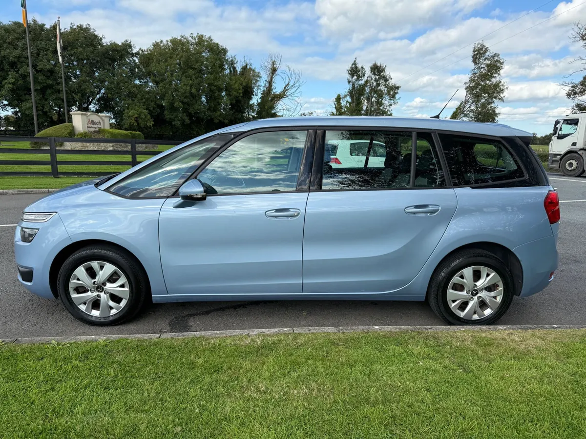 HIGH SPEC LOW MILEAGE NCT 09/26 - Image 4