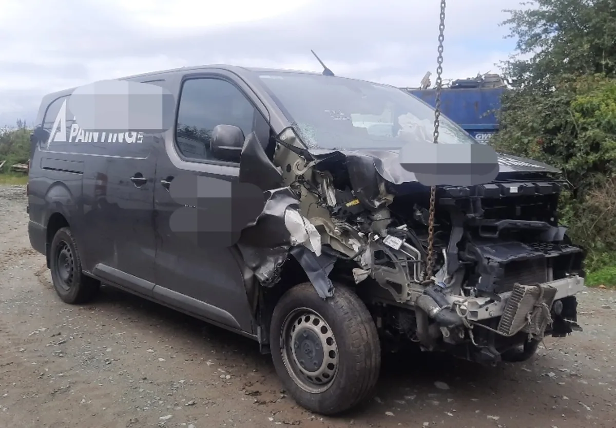 2023 Toyota Proace For Dismantling - Image 4
