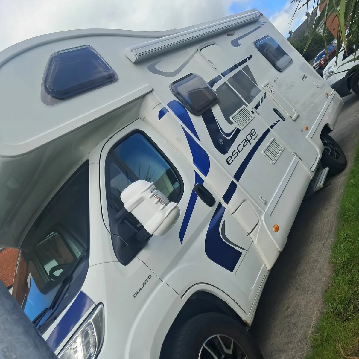 Campervan - Image 4