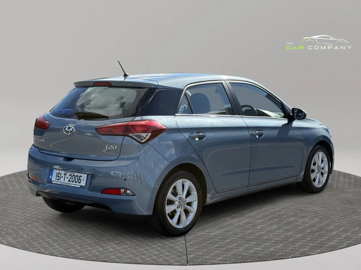 2015 Hyundai i20 Deluxe (1.2 Petrol) - Image 3