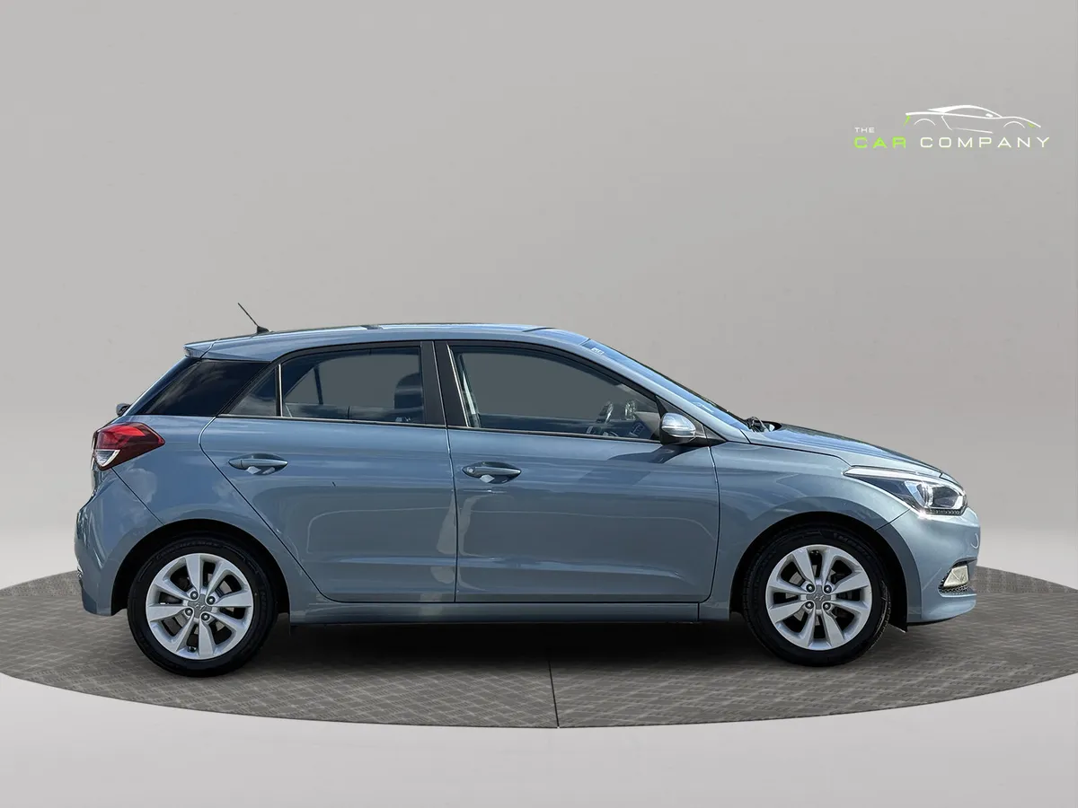 2015 Hyundai i20 Deluxe (1.2 Petrol) - Image 2
