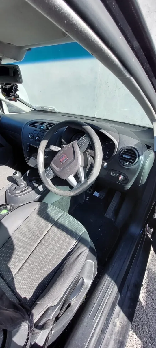 Seat Leon 2011 - Image 3
