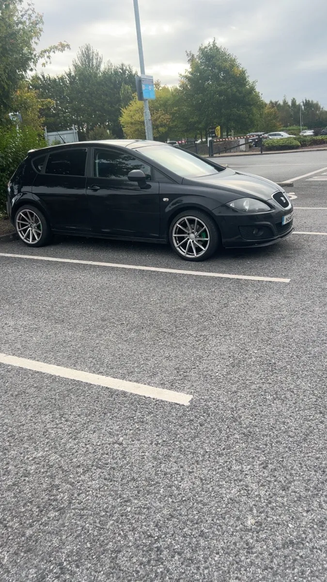 Seat Leon 2011 - Image 4