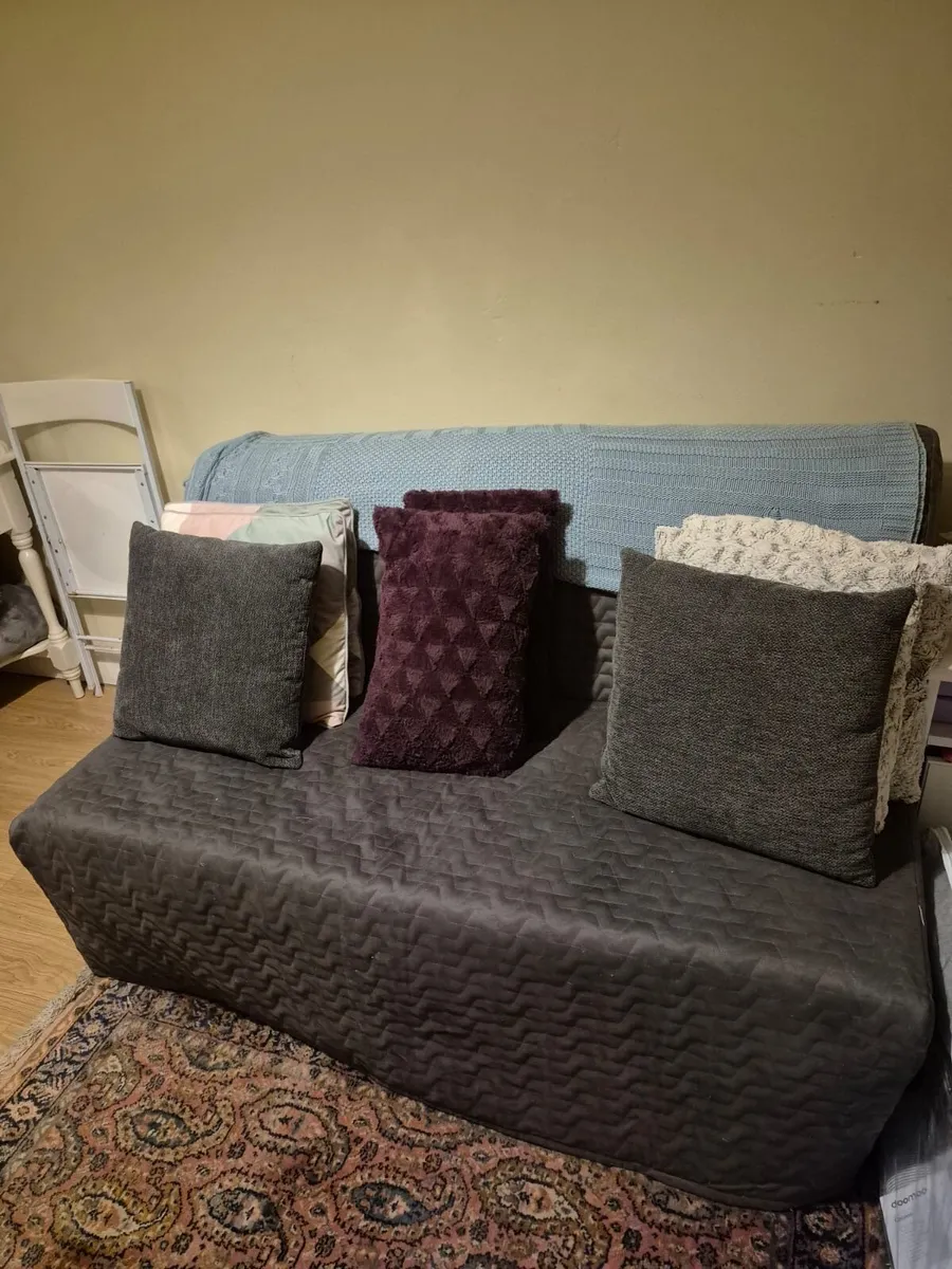 Double sofa bed - Image 1
