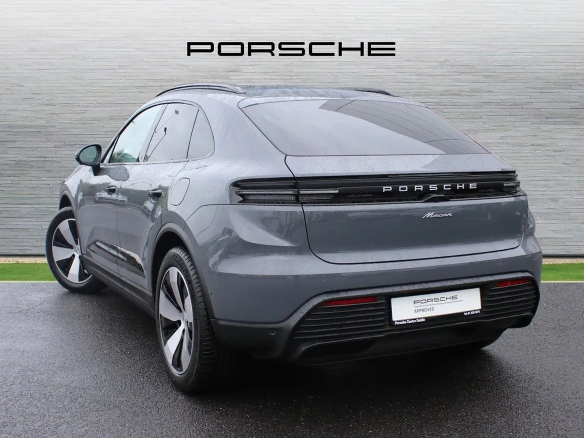 Porsche Macan Electric - Image 2