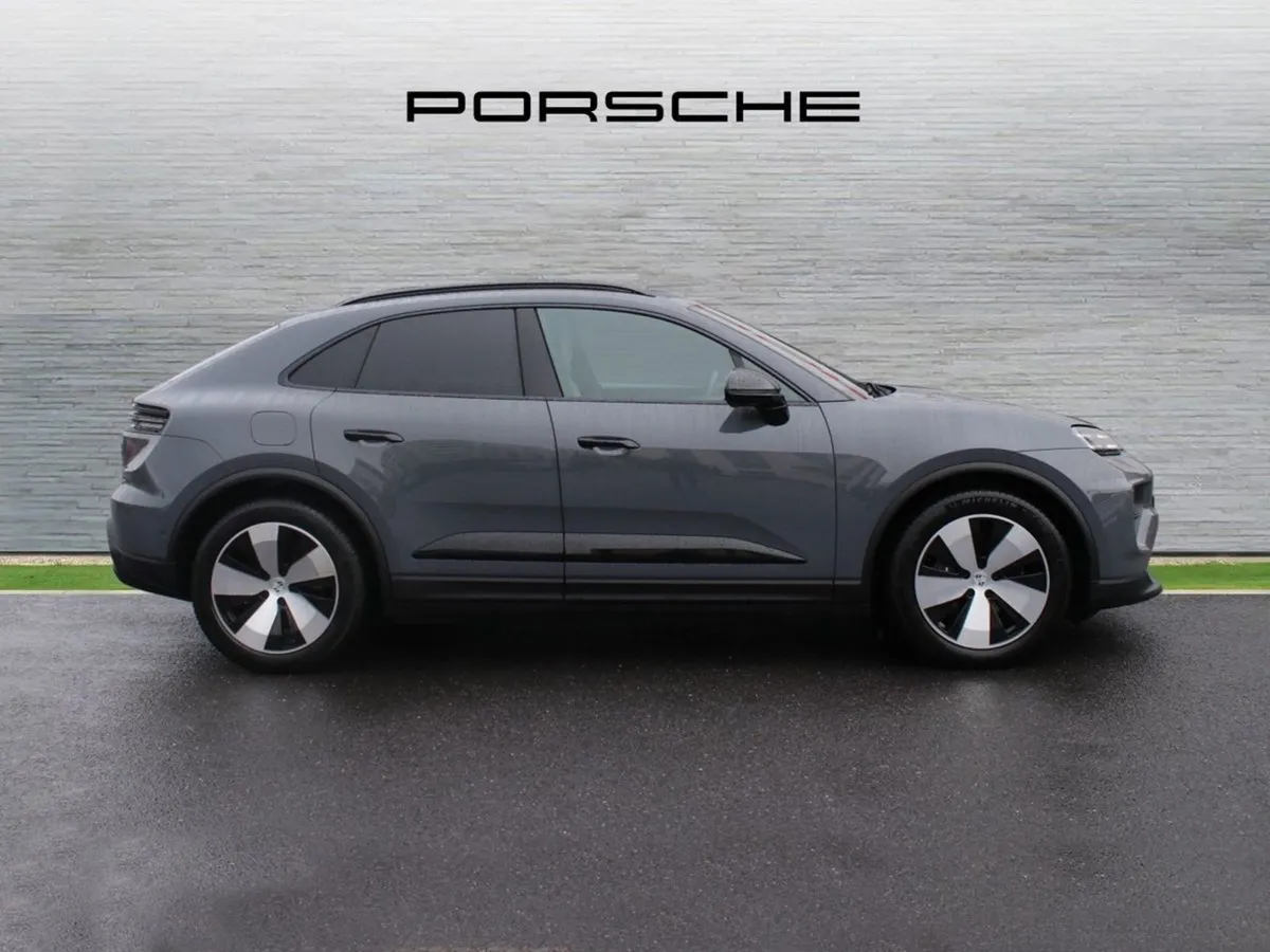 Porsche Macan Electric - Image 4