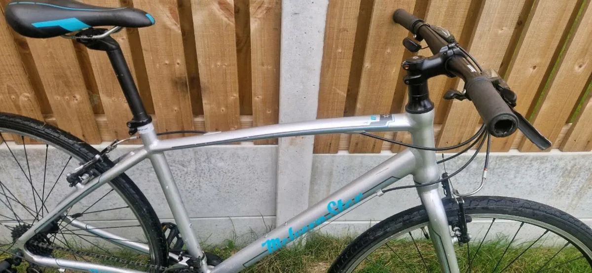 Hybrid bike - Image 2