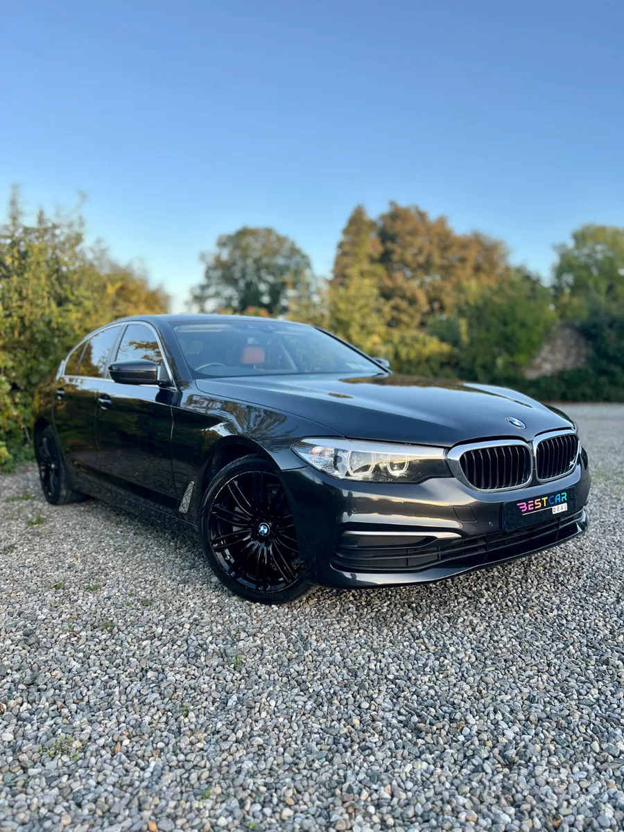 2019 BMW 520D SE 190bhp Auto - Image 1