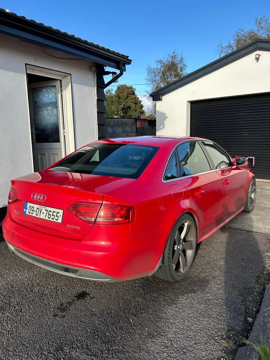 Audi A4 2009 - Image 2