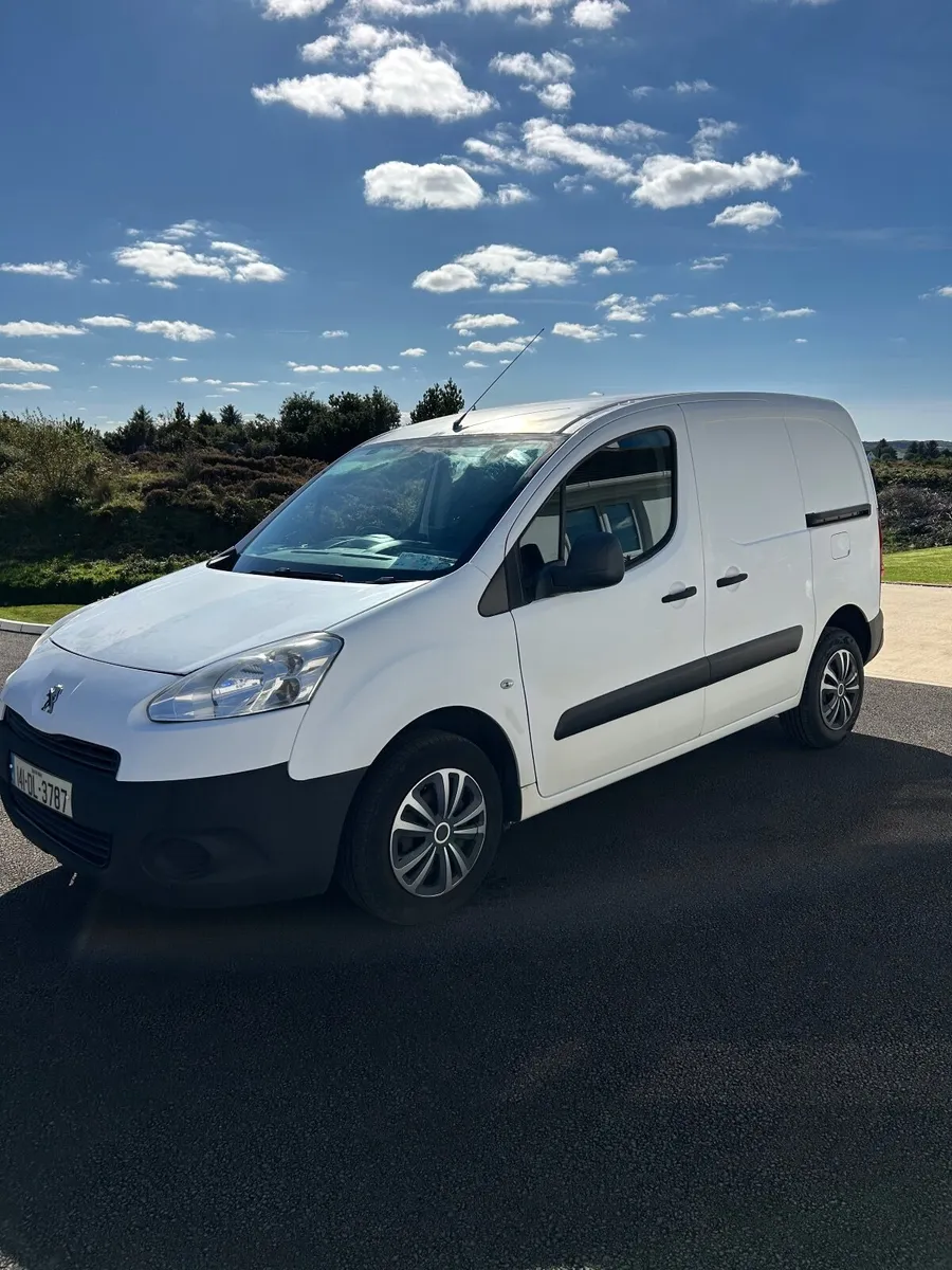 Peugeot Partner 2014 Professional  HDI - Image 1