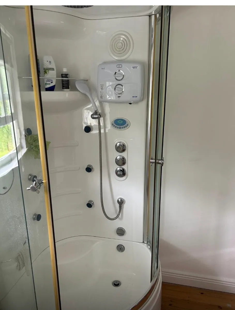 Shower Deluxe pod - Image 2