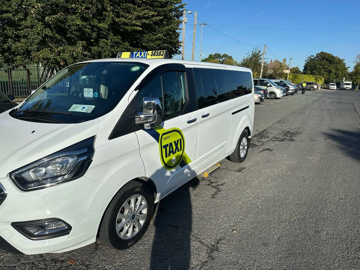 Ford tourneo wheelchair ready Taxi - Image 3