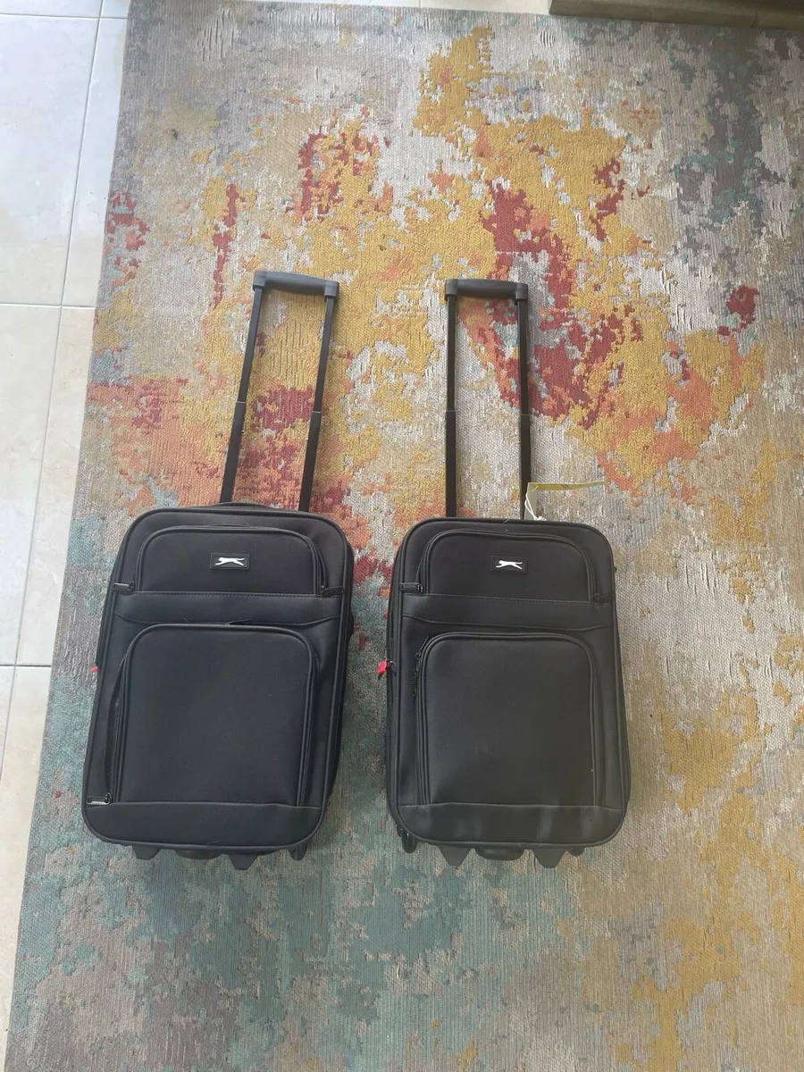 Slazenger Suitcase luggage carry on - Image 2