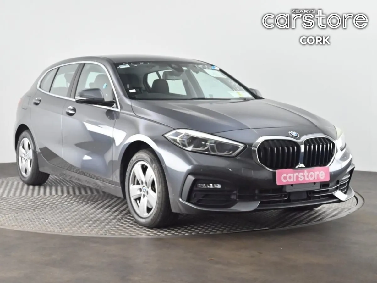 BMW 1 Series 1.5 Auto - Image 1