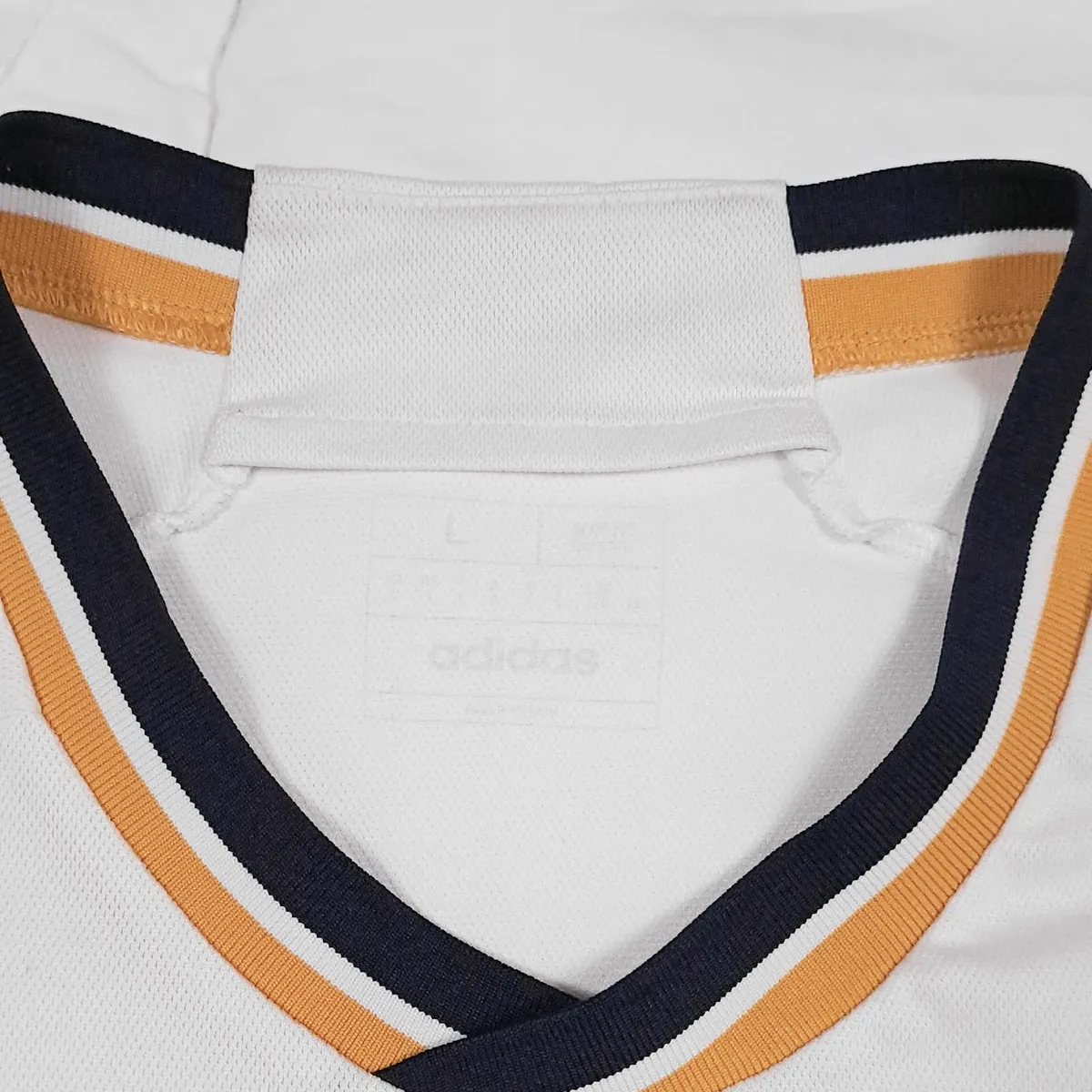 Adidas Real Madrid 23 24 Home Football Shirt L - Image 2