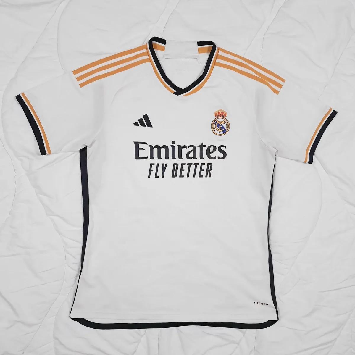 Adidas Real Madrid 23 24 Home Football Shirt L - Image 4