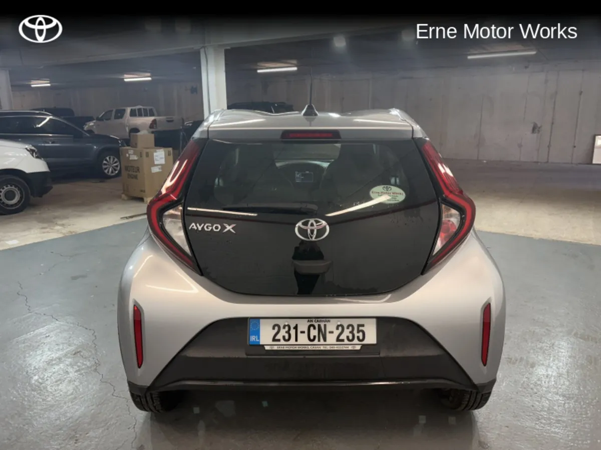 Toyota Aygo X AYGO X 1.0 PULSE - Image 4