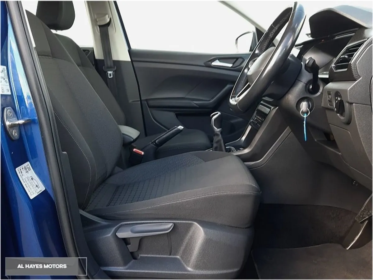 Volkswagen T-Cross  intelligent Driver Assistance - Image 4
