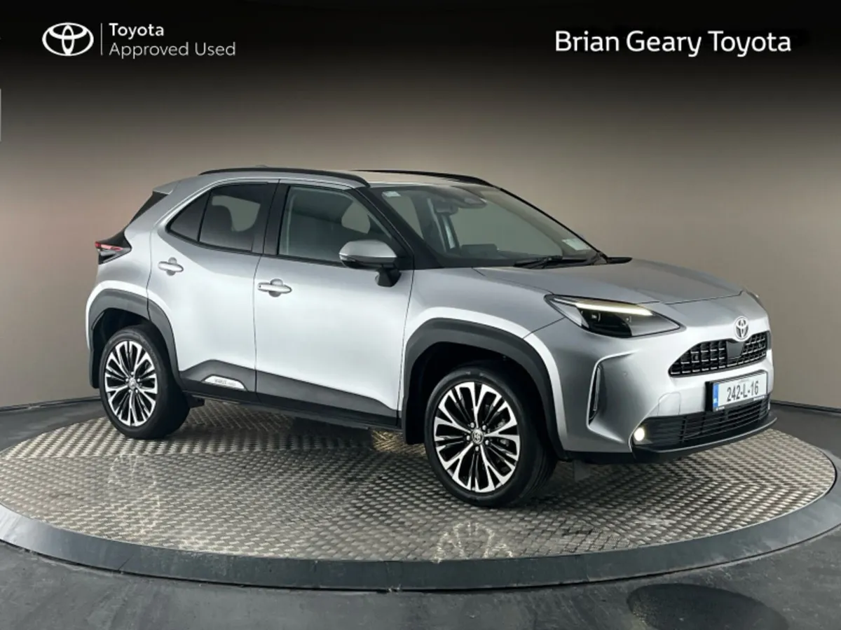 Toyota Yaris Cross HYBRID SOL - Image 1