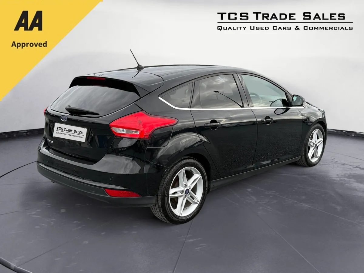 2018 Ford Focus 1.5 TDCI ZETEC  120BHP - Image 3