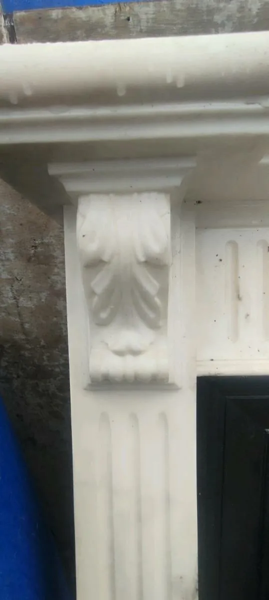 Marble sourond with soiledcast iron metal for sale - Image 4