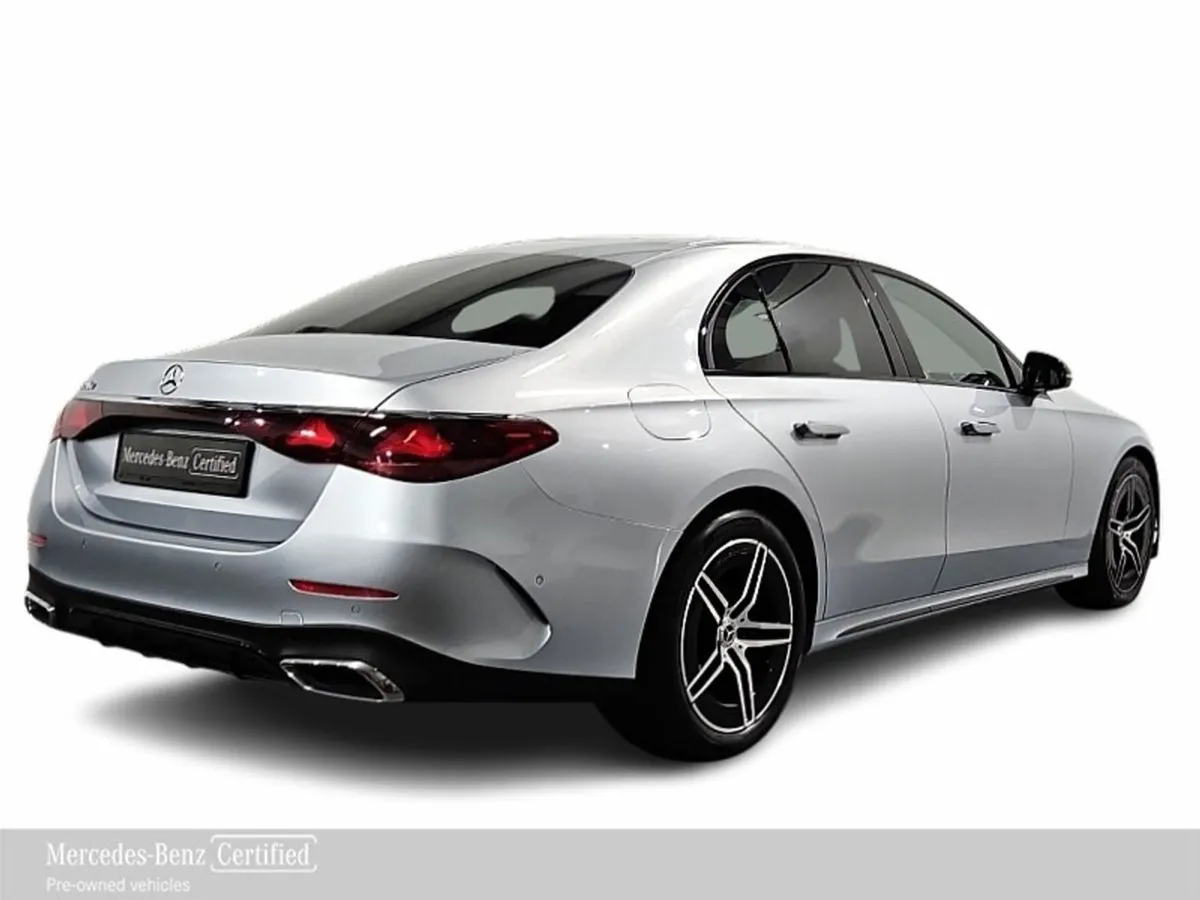 Mercedes-Benz E-Class E220d AMG Line Plus With Ni - Image 4